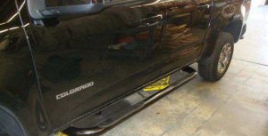 Chevrolet Colorado Side Steps - Go Rhino - 4000 Series - Black - `15-`20 Chevrolet Colorado Side Steps - Go Rhino - 4000 Series - Black - `15-`20